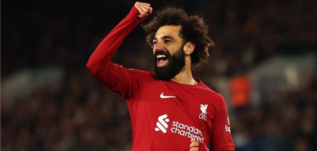مدافع برينتفورد: محمد صلاح فاجأني بقوته البدنية.. ومن الصعب الدفاع ضده