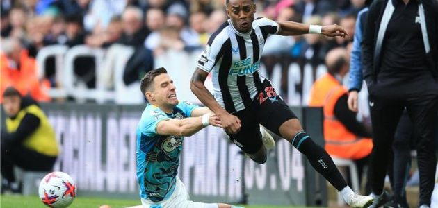 فيديو | نيوكاسل يقلب الطاولة على ساوثهامبتون بثلاثية في الدوري الإنجليزي